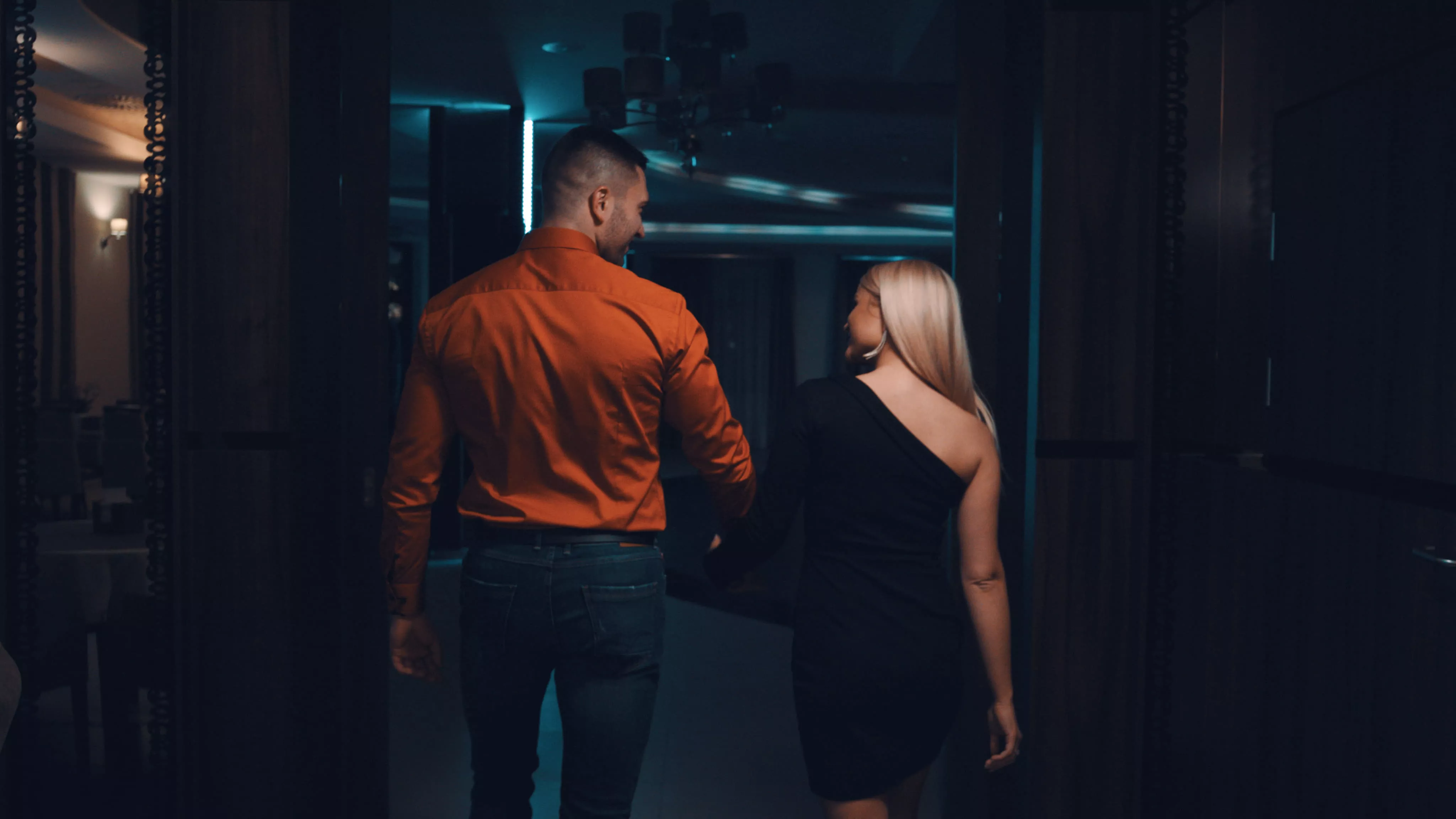 Gwiazdor disco polo musiał otrzymał zgodę od Prezydenta Miasta aby móc pracować!